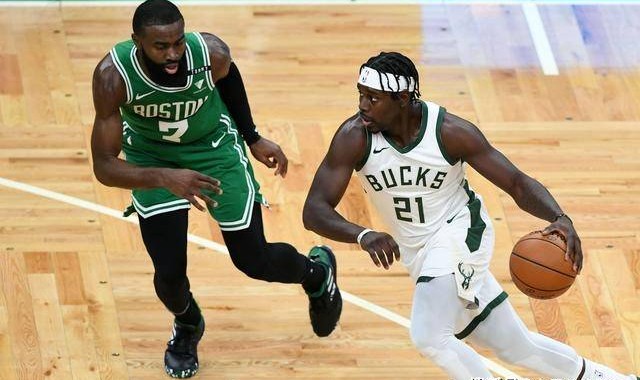  塔图姆绝杀三分淘汰雄鹿晋级  