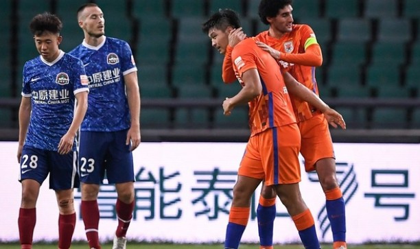  都灵锋线双星联袂建功助球队逃离降级区