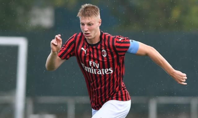  AC米兰青训小将克里斯坦特建功，绝杀乌迪内斯锁定胜局  