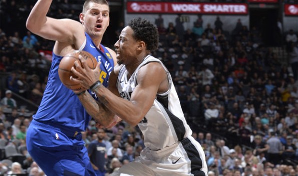  约基奇27+15+10，掘金横扫马刺晋级  