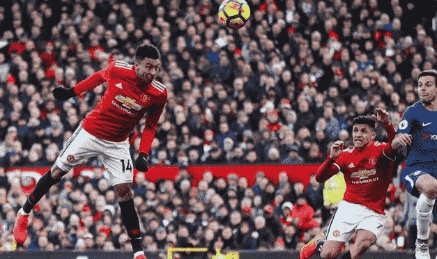  曼联青训小将临危受命，替补登场绝平保住颜面