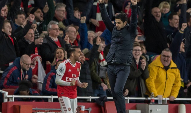  阿森纳憾负纽卡斯尔，廷贝尔染红成转折  