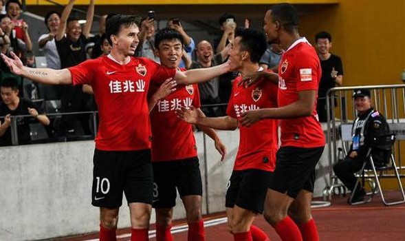  狼队锋线集体哑火遭升班马卢顿逼平