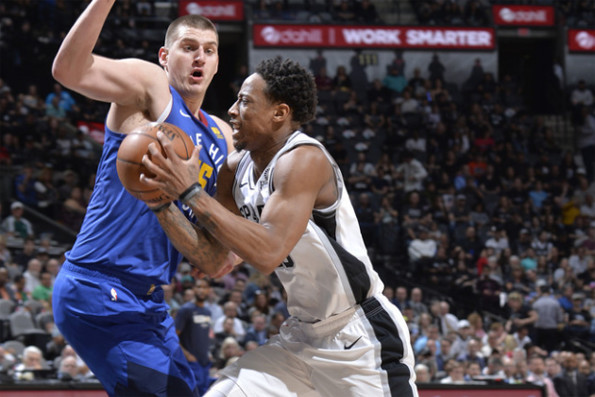  约基奇27+15+10，掘金横扫马刺晋级  