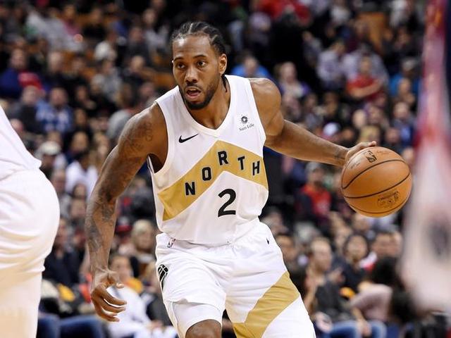  兰斯前锋争议红牌引发舆论哗然  