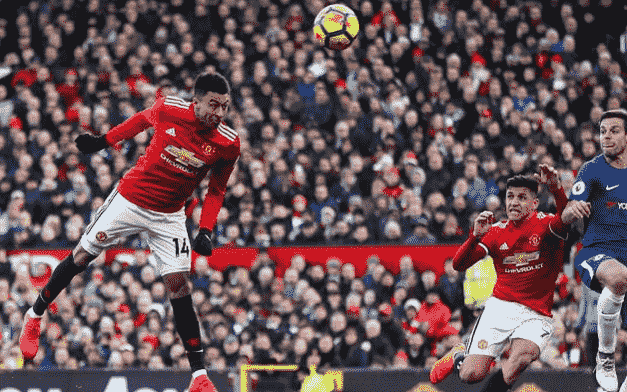  曼联青训小将临危受命，替补登场绝平保住颜面