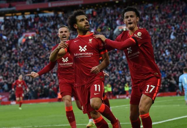  萨拉赫传射建功利物浦主场大胜曼联  